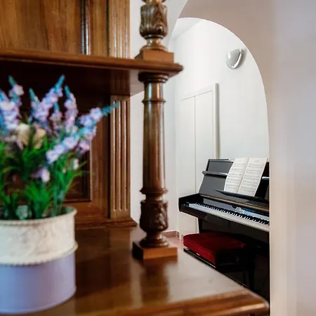 La Casa Nel Giardino - By Myhomeincomo Apartment